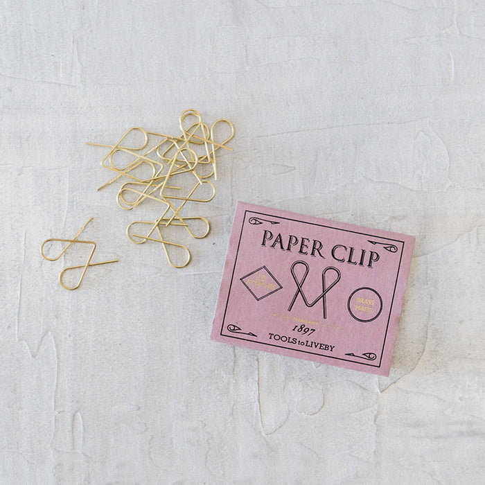 Historic Paper Clips - Niagara