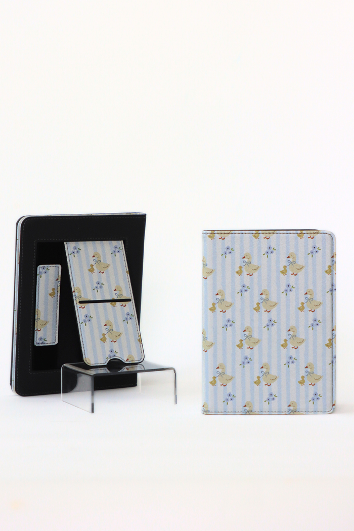 lucky duckie kindle case