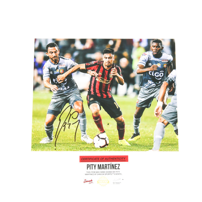 Pity Martinez Signed 8x10 Atlanta United Split defenders