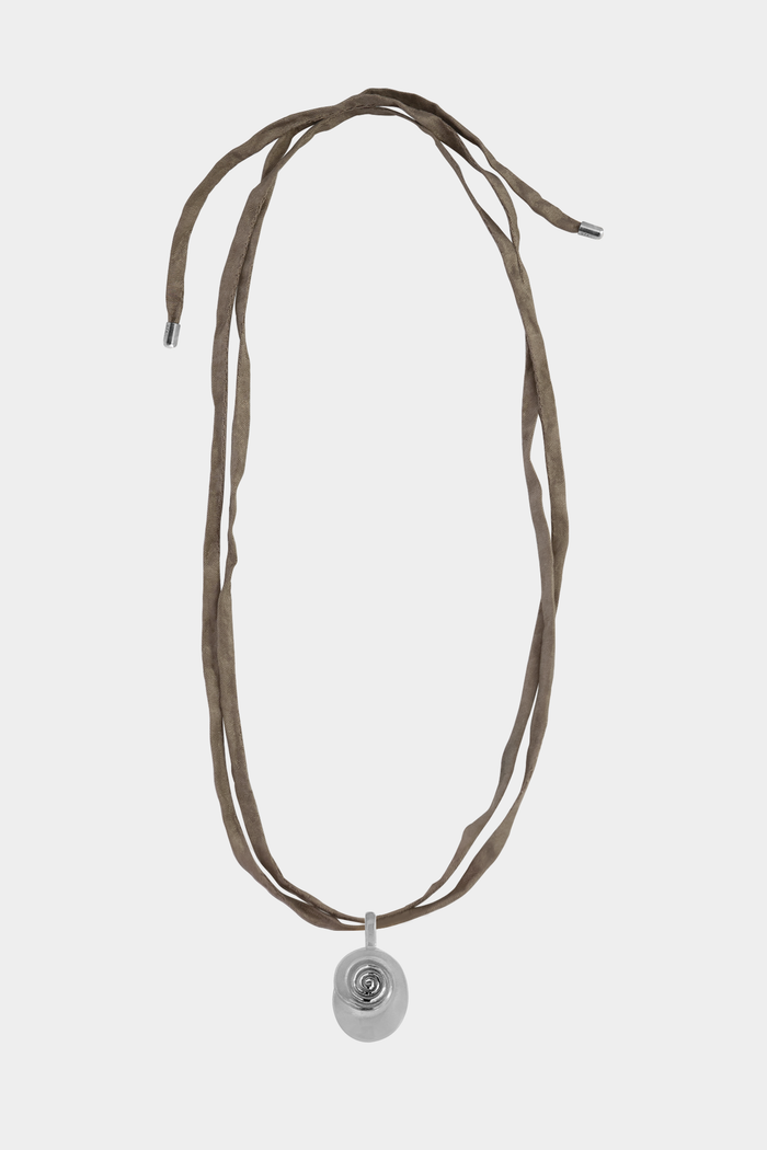 Silver Mocha Sand Nautilus Necklace