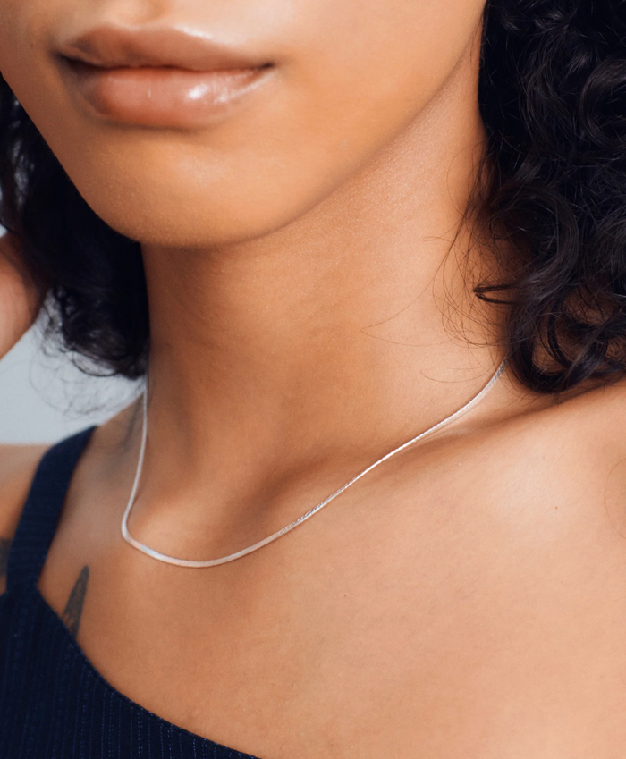 Silver Thin Herringbone Chain Necklace