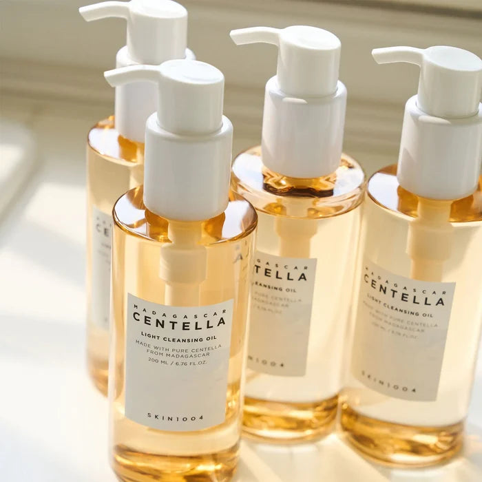 SKIN1004 Madagascar Centella Light Cleansing Oil (200 ml)