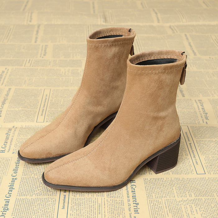 Apricot / 5 US | 36 EU