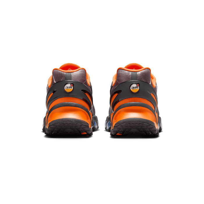 Air Max DN8 SP x Palace - Black