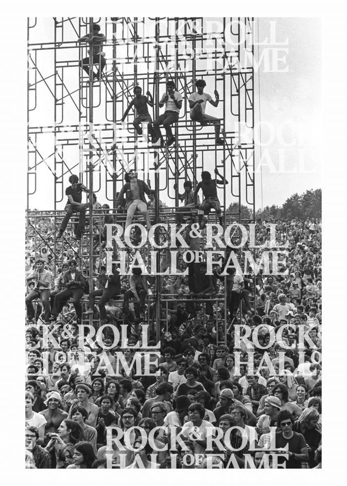 WOODSTOCK FANS ON TOWER