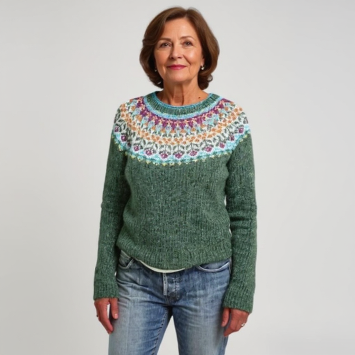Brittany timeless Icelandic-style knit sweater for women