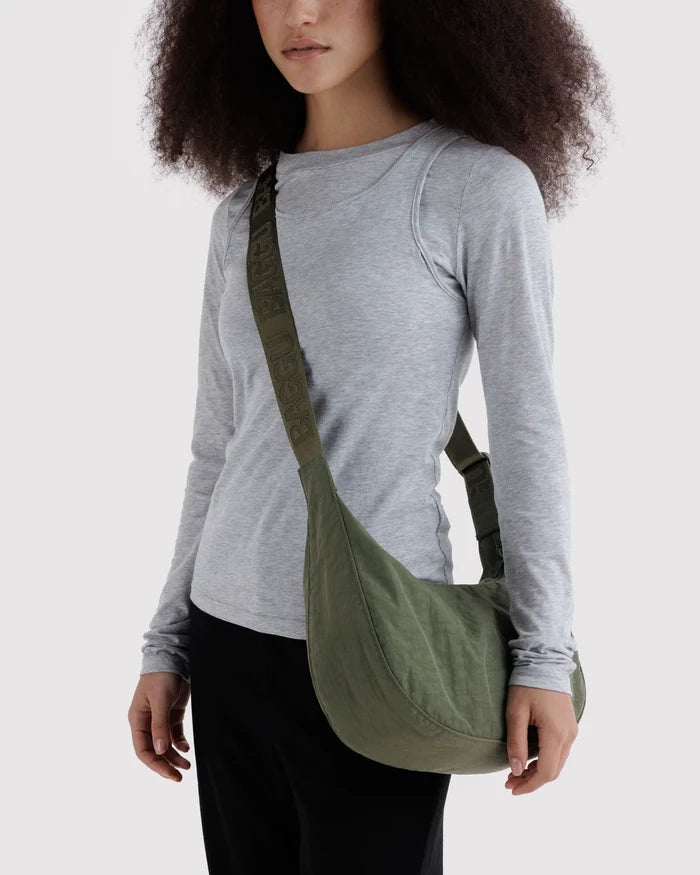 Caper Medium Crescent Bag