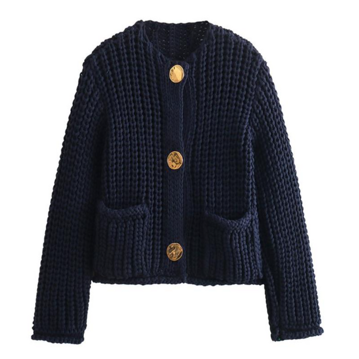 Cassy long sleeve chunky knit cropped cardigan in a casual layered look