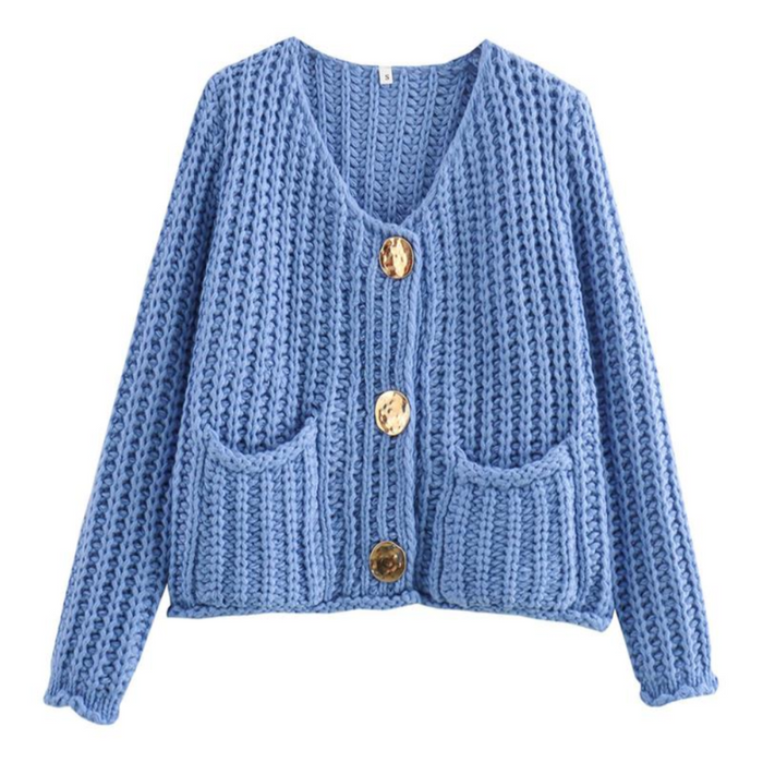 Cassy long sleeve chunky knit cropped cardigan in a casual layered look