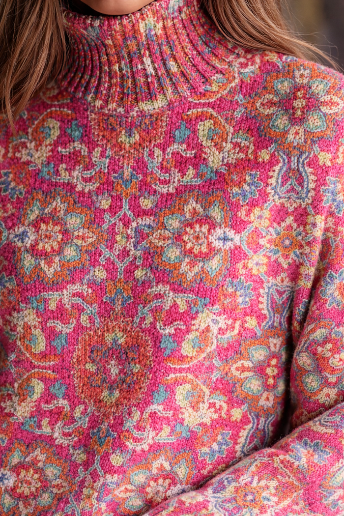 Donna pink floral knit turtleneck sweater with ribbed cuffs and hem