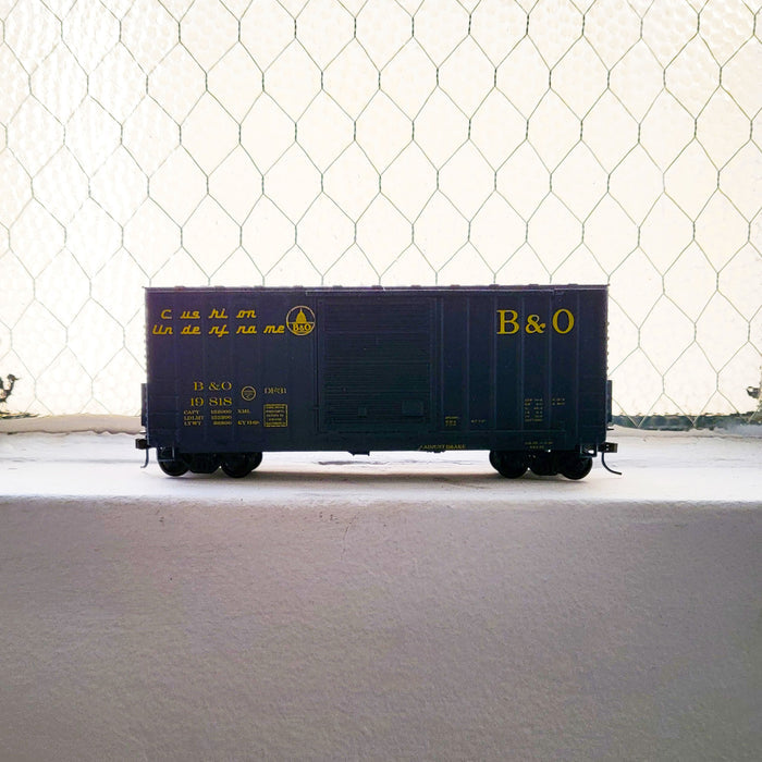 HO model toy 'B&O' train boxcar for graffiti writer gifts and train enthusiasts.