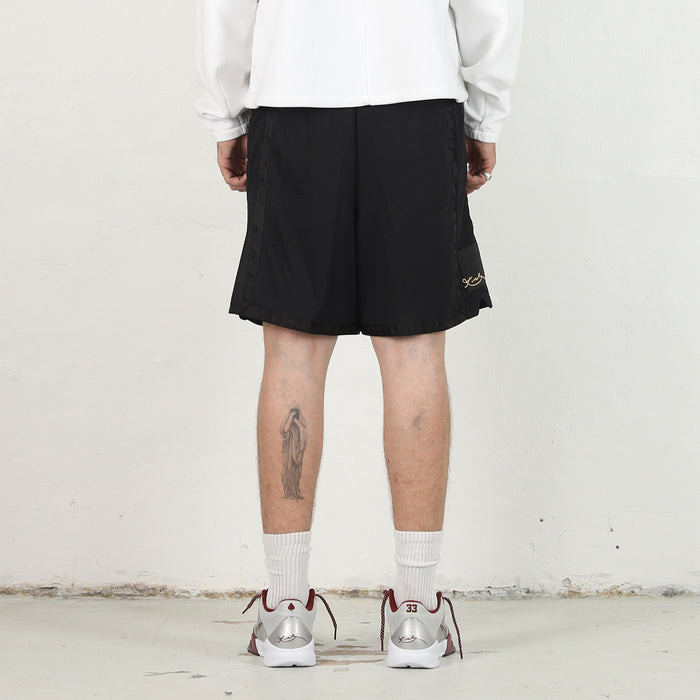 Kobe Short Md - Black/Metallic Gold