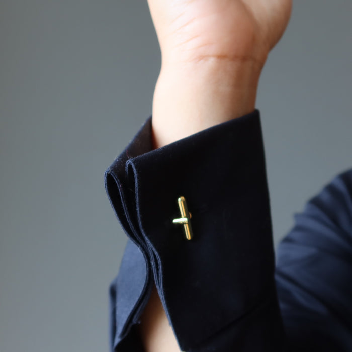 sheila of satin crystals wearing labradorite cufflinks