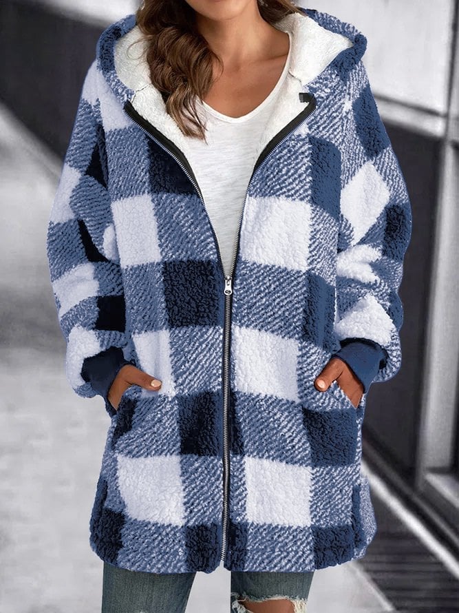 Marita warm oversized cardigan with front pockets in a relaxed fit