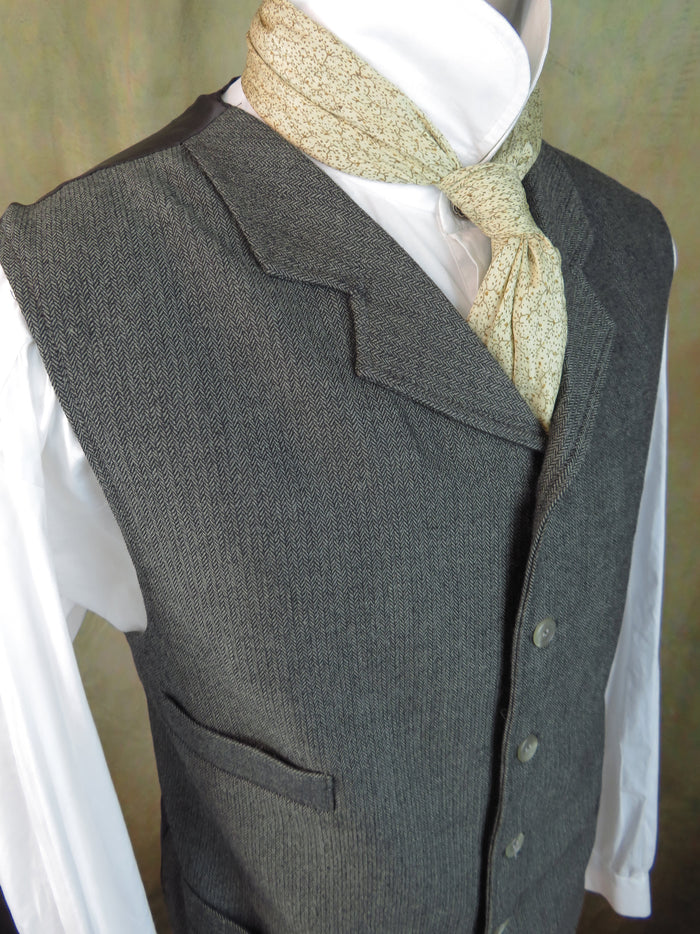 Men's Notch Vest - Basil Green Mini Herringbone #504
