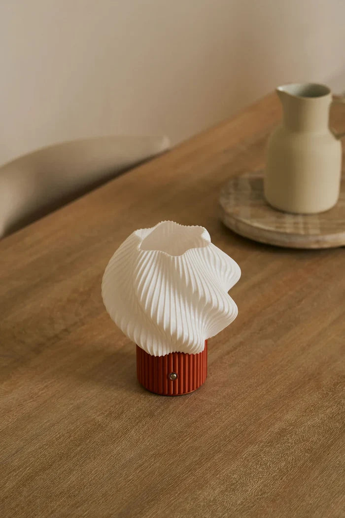 Mini Swirl Portable Lamp