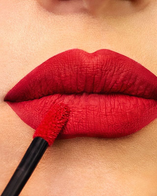 NAWRES VELMATTE Incharge ( احمر الشفاه الفيلمات من نورس ستار ( قياديه