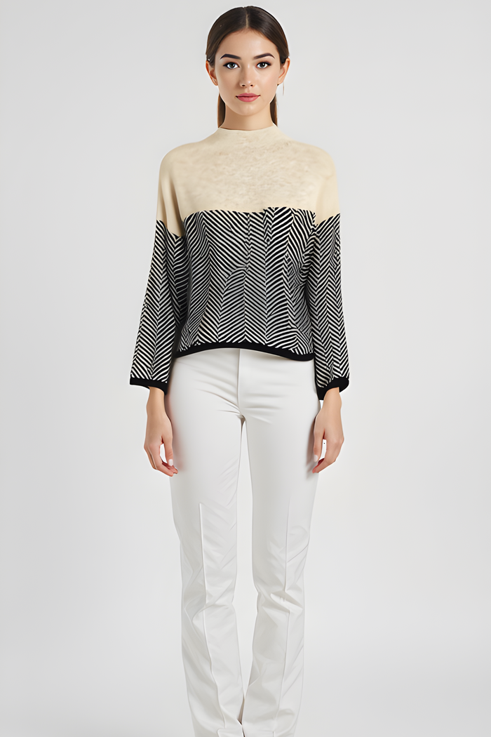 Nora two-tone high-neck pullover with herringbone pattern in a relaxed fit