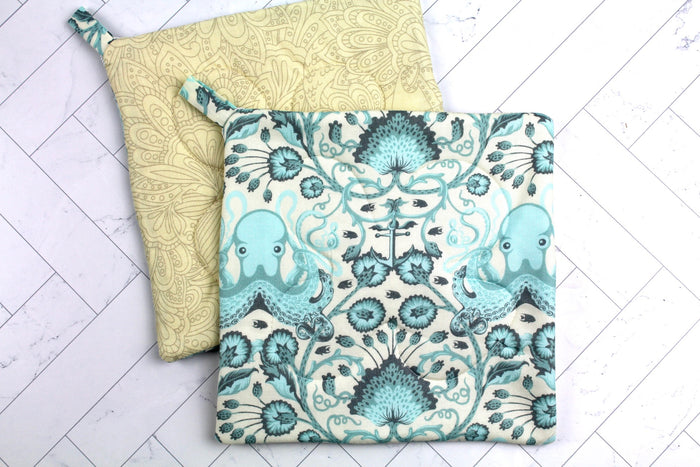 Octopus' Garden Potholder