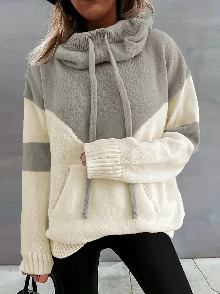 Ríona dual-tone colour-block hoodie with drawstring hood in a relaxed fit