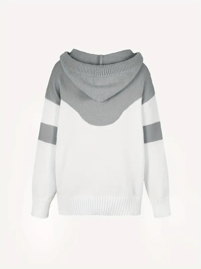 Ríona dual-tone colour-block hoodie with drawstring hood in a relaxed fit