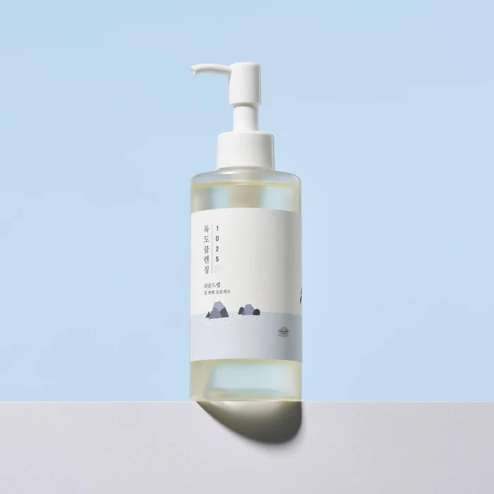 ROUND LAB 1025 Dokdo Hypoallergenic Slightly Acidic Cleansing Oil غسول البشرة الزيتي من راوند لاب