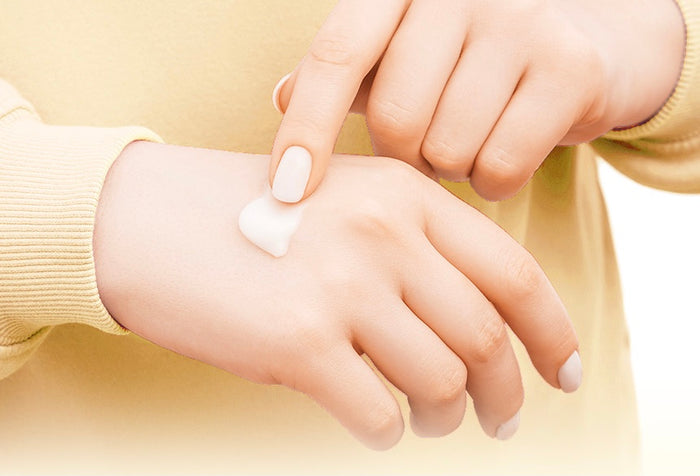 TONYMOLY Golden Banana Hand Cream كريم اليد بالموز