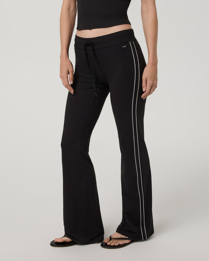 Vuori Halo Low Rise Slim Flare Retro Pant