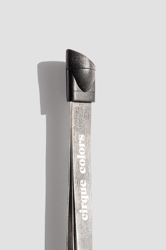 What the Pluck Tweezer