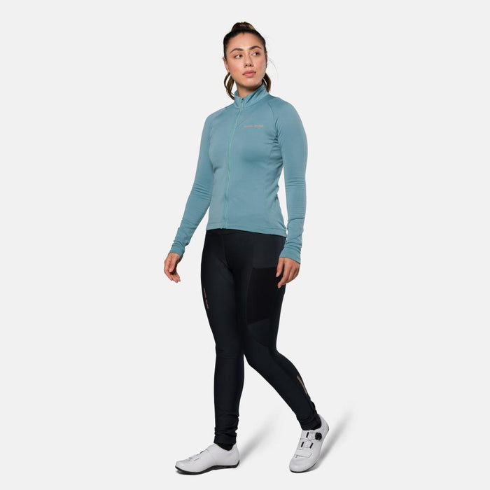 color:ARCTIC/NIGHTFALL||view:SKU Image On Body||gender:Women||seo:Women's Attack Thermal Jersey