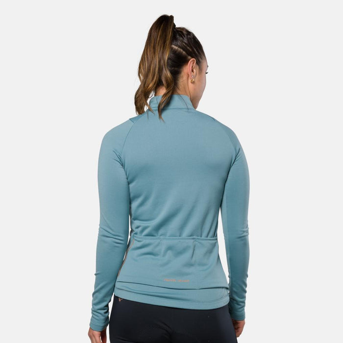 color:ARCTIC/NIGHTFALL||view:SKU Image On Body||gender:Women||seo:Women's Attack Thermal Jersey